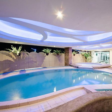 The Pinnacle Hotel And Suites Davao Екстер'єр фото