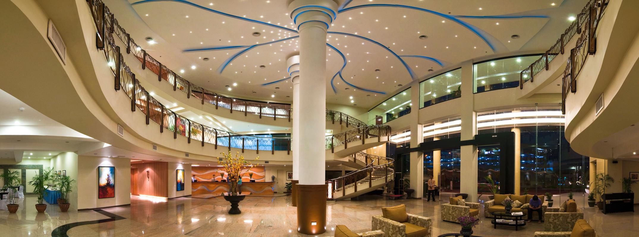 The Pinnacle Hotel And Suites Davao Екстер'єр фото