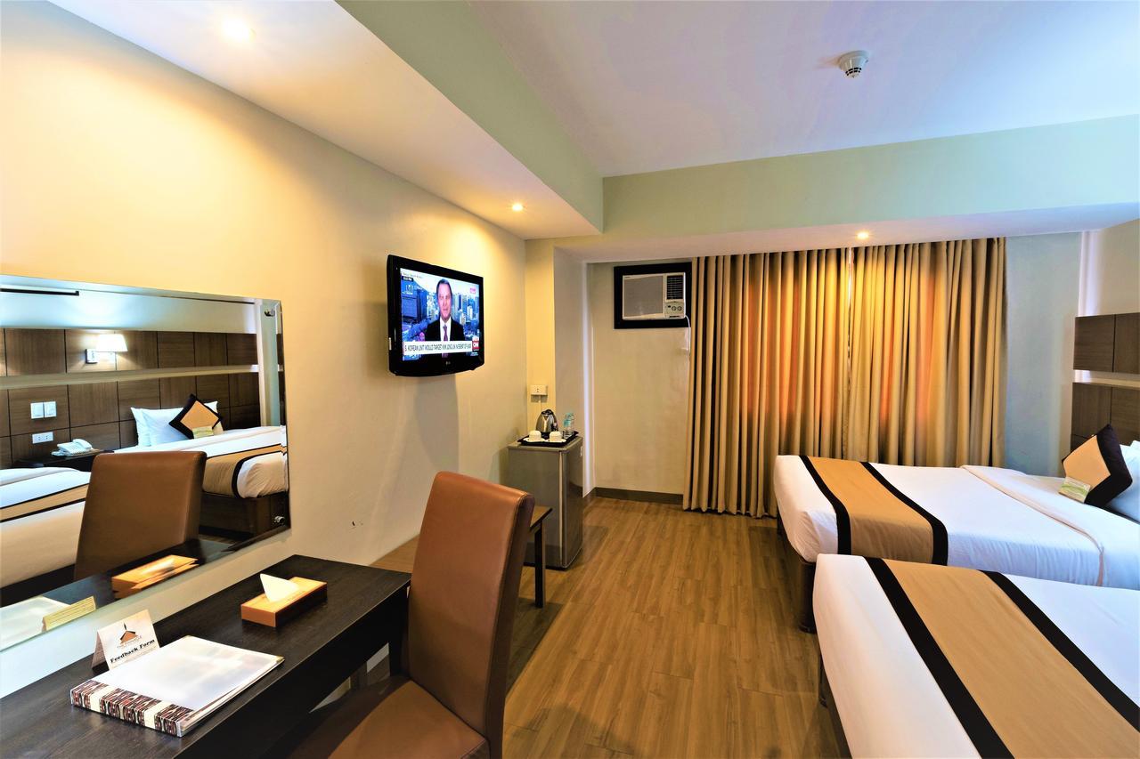 The Pinnacle Hotel And Suites Davao Екстер'єр фото